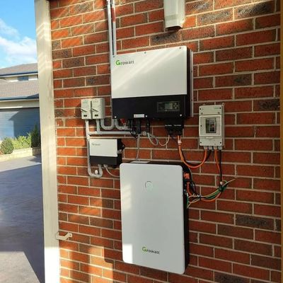 Almacenamiento en seco Batería LiFePO4 GBLI6532 48v 51.2v con protección BMS incorporada