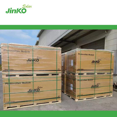 N-Type 590W Jinko Tiger Neo Tier 1 Paneles solares con vidrio delantero con recubrimiento antirreflejo