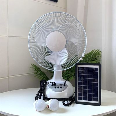 Popular ventilador de mesa de carga solar de 12 pulgadas con panel y luz LED