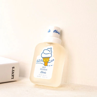 Estudiantes de alta calidad pueden usar Eau de Toilette con fragancia de leche de melocotón, oso bebé y fragancia duradera y fresca